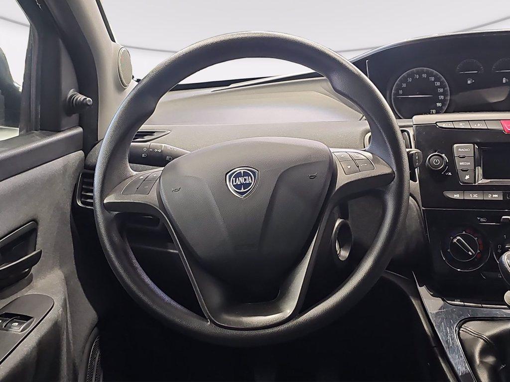 LANCIA Ypsilon 1.0 firefly hybrid unyca s&s 70cv del 2022