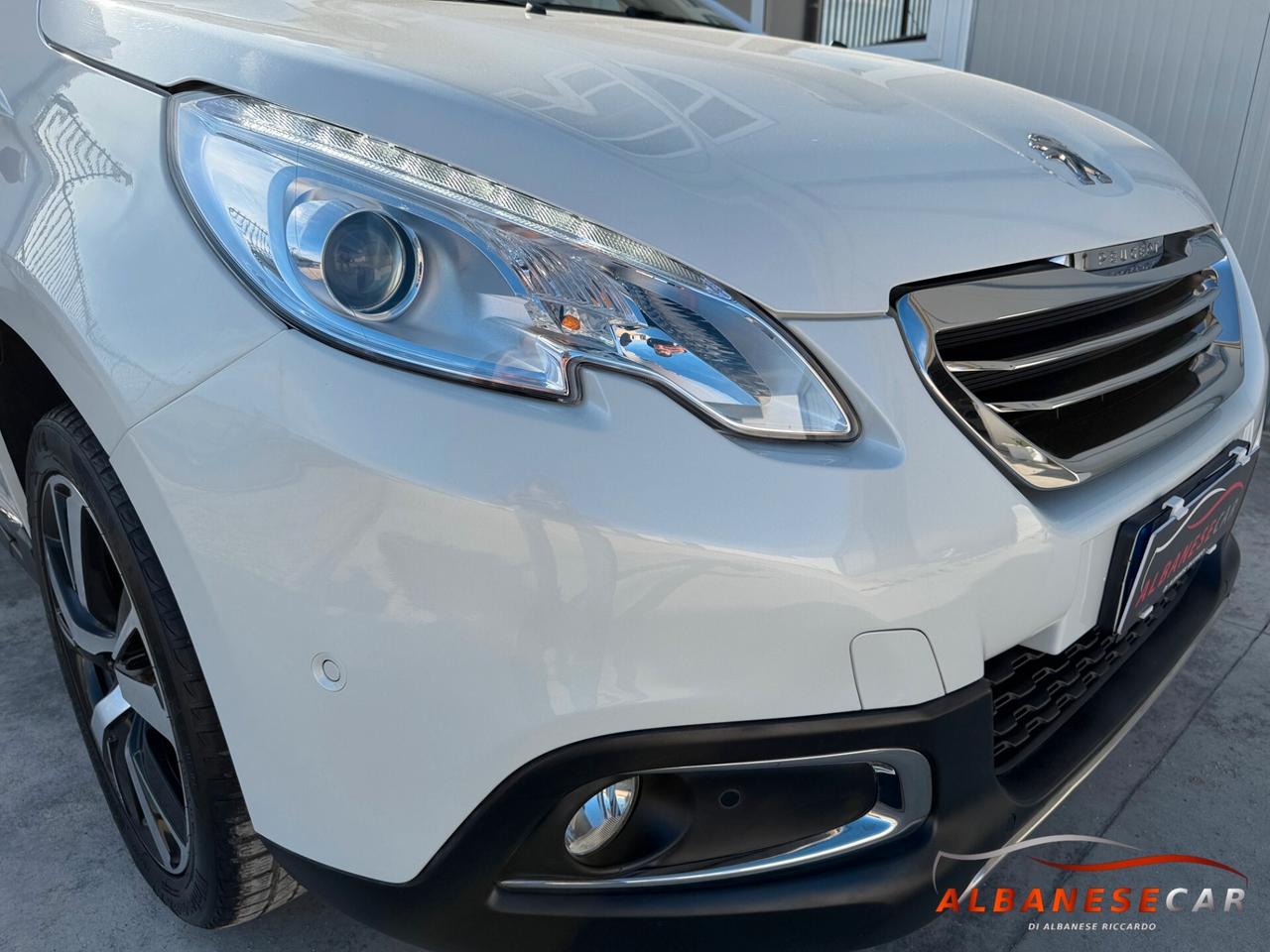 Peugeot 2008 1.6 e-HDi 115 CV Allure/TETTO PANORAMICO