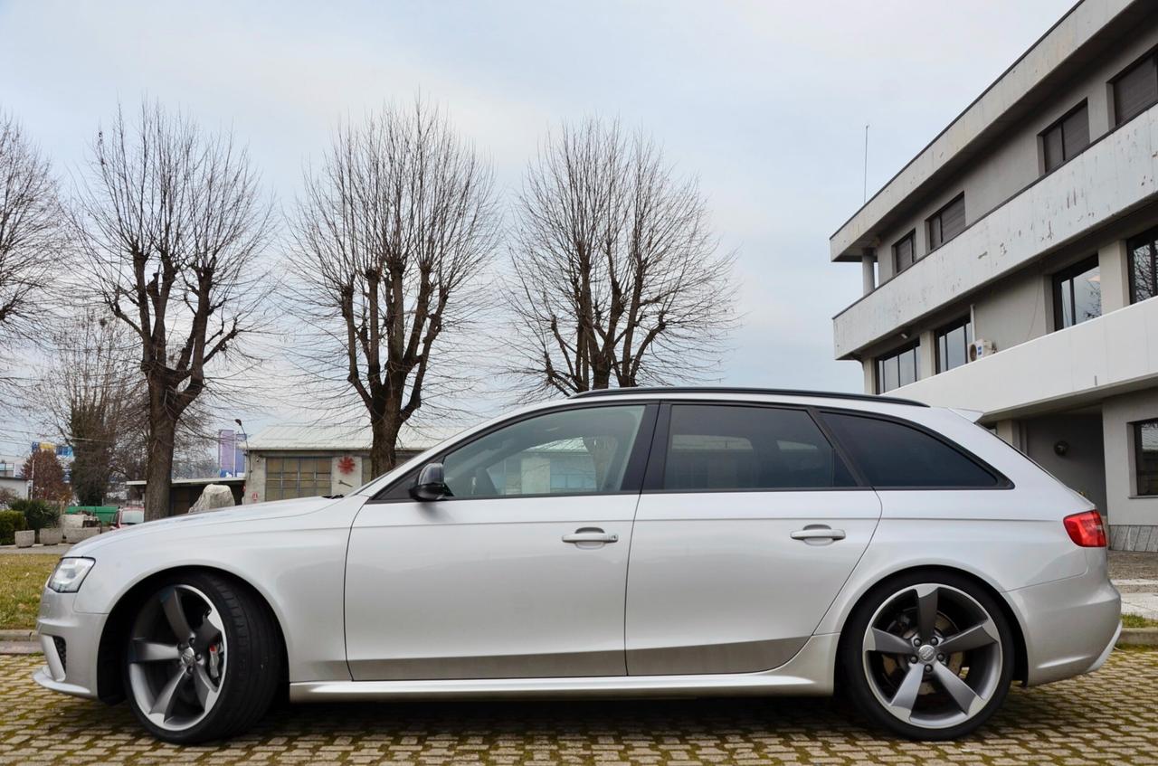 AUDI RS4 AVANT 4.2 V8 QUATTRO 450cv S-TRONIC, CRONOLOGIA SERVICE COMPLETA, CARBOCERAMICA, SEDILI GUSCIO, DIFFERENZIALE SPORTIVO, DRC, SCARICO SPORTIVO, BANG & OLUFSEN, 20", PERMUTE