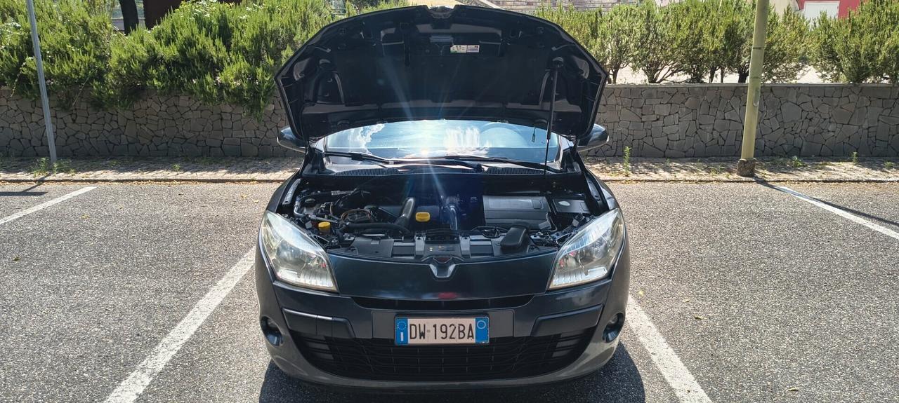 Renault Megane Mégane 1.5 dCi 110CV Dynamique