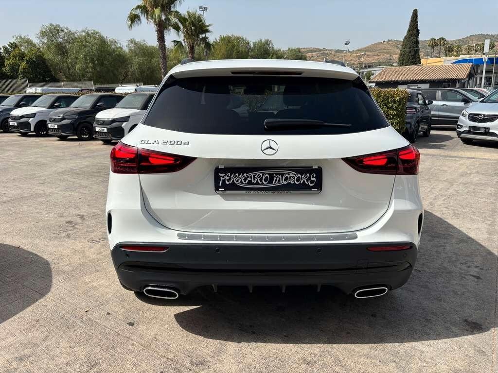 Mercedes-benz GLA 200 d Automatic AMG Line Premium Plus 2024 / KM 36.000 Tua a solo 419 Euro al mese