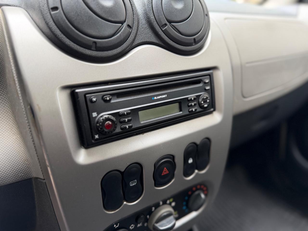 Dacia Sandero 1.4 8V GPL Ambiance NEOPATENTATI