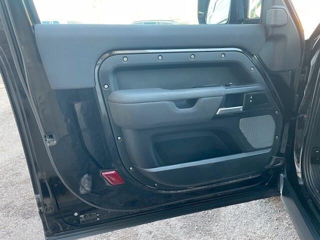 Land Rover Defender 90 3.0D I6 200 CV AWD Auto X-Dynamic HSE