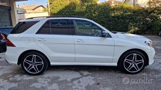 Mercedes-benz GLE 350 GLE 350 d 4Matic Premium Plus