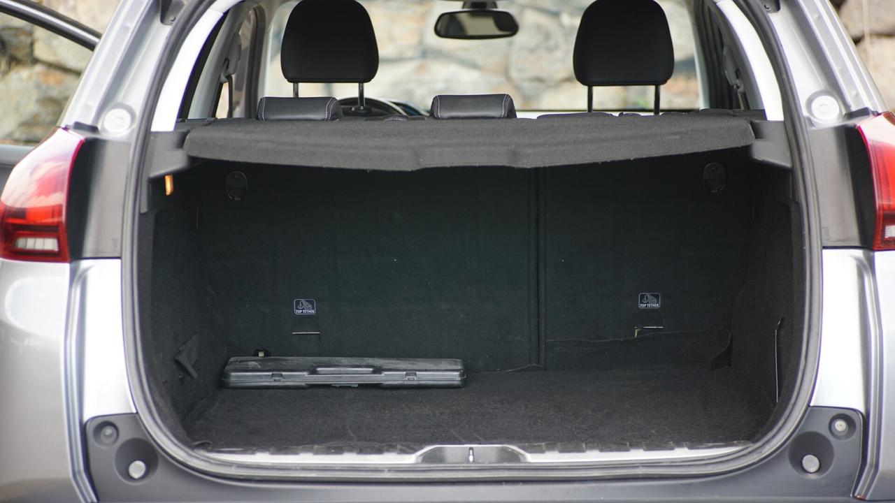 Peugeot 2008 BlueHDi 100 Allure