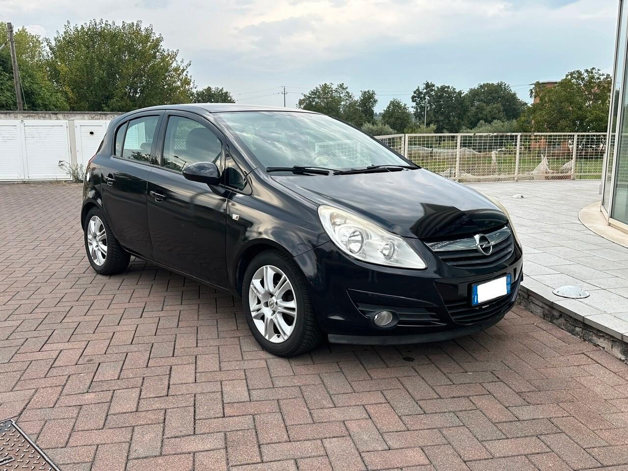 Opel Corsa 1.2 Cosmo *NEOPATENTATI