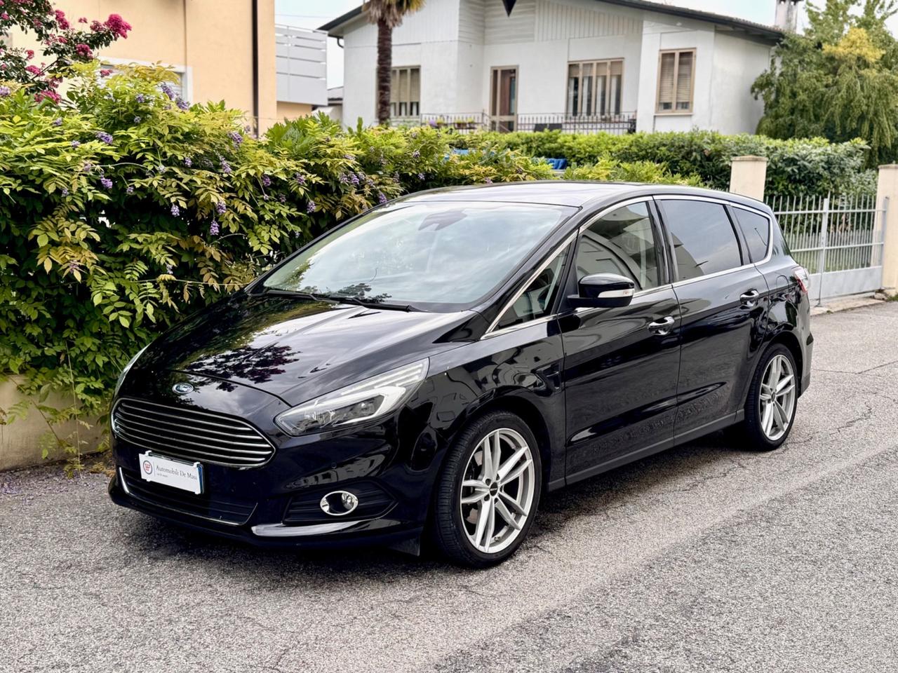 Ford S-Max II 2015 TDCI 209 CV TITANIUM POWERSHIFT 7 POSTI