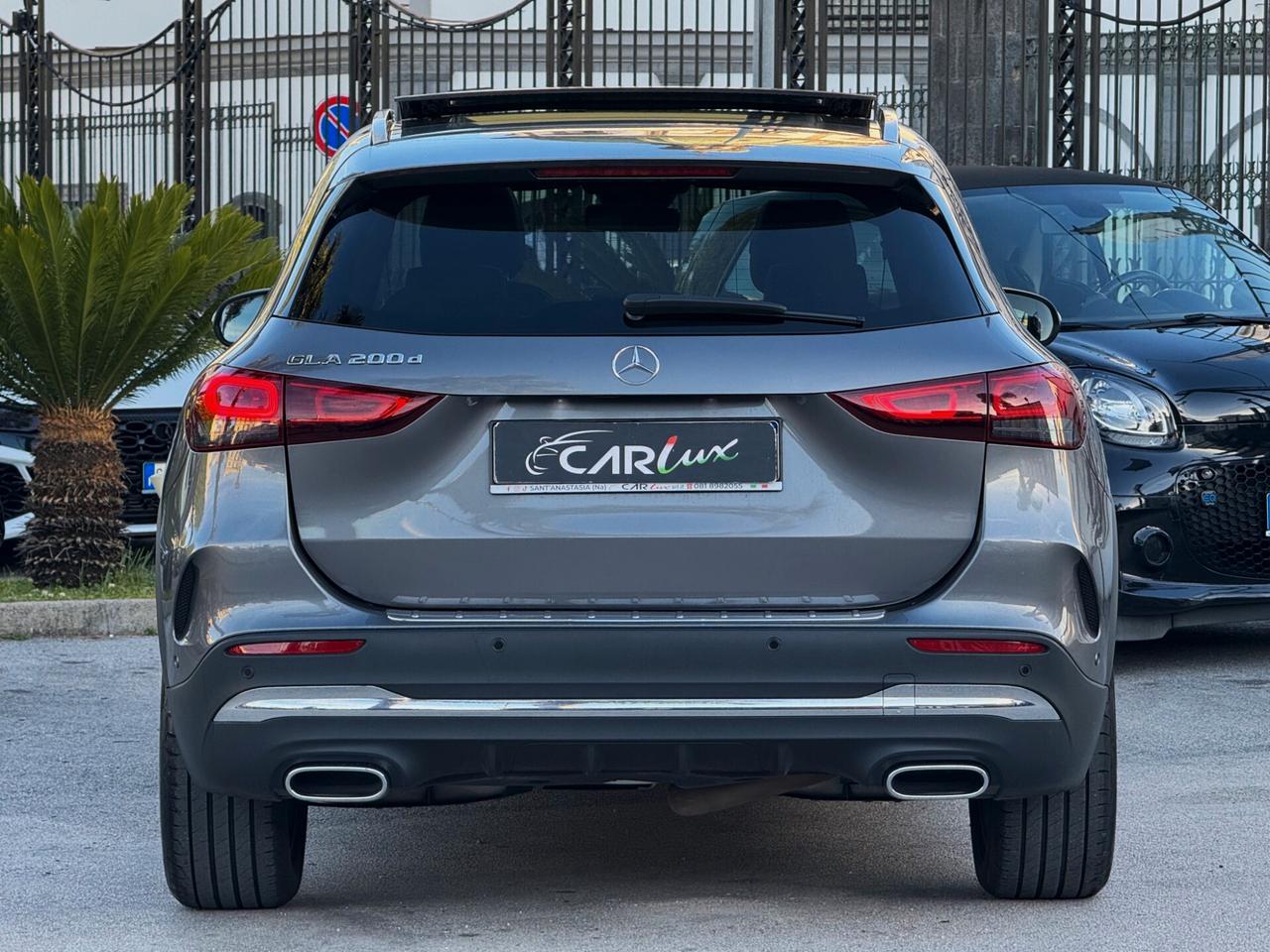 Mercedes-Benz GLA 200 d Premium AMG TETTO PACK LED