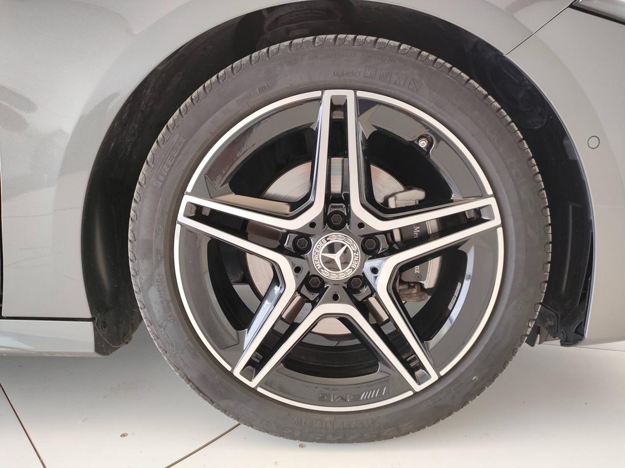 Mercedes-Benz Classe A - W177 2023 - A 180 d AMG Line Advanced Plus auto