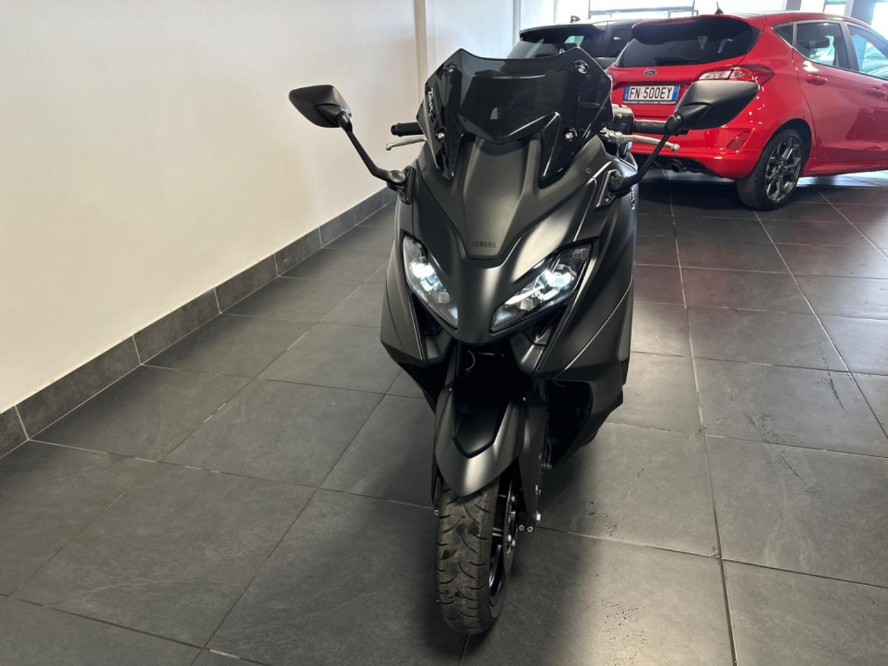 YAMAHA T-MAX 560 UNIPRO 2022 PARI AL NUOVO