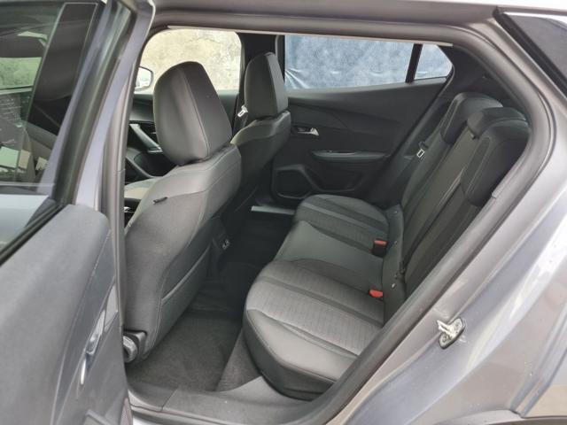 PEUGEOT 2008 motore elettrico 136 CV Allure
