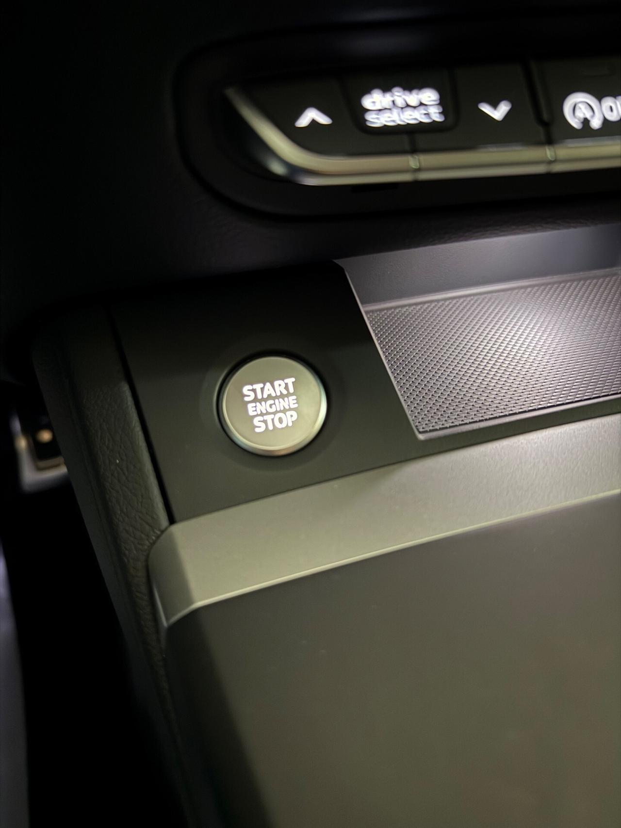 Audi Q5 SPB 40 TDI S TRONIC QUATTRO