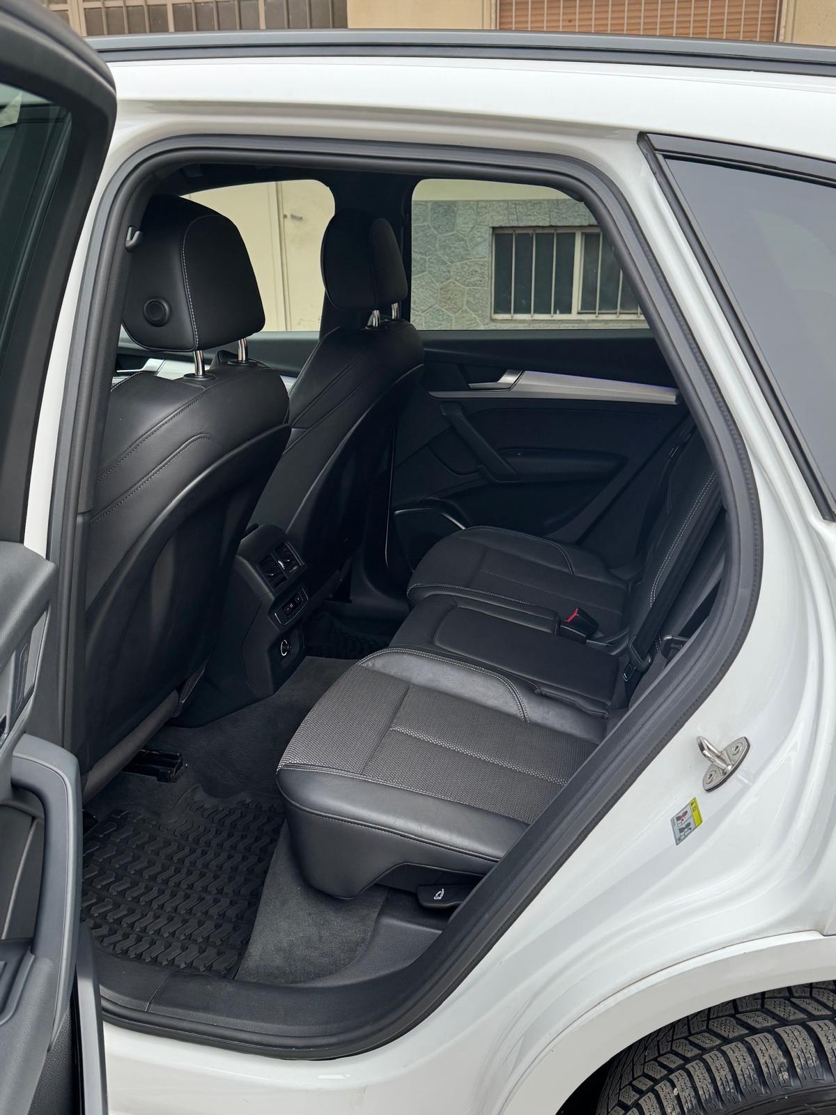 Audi Q5 40 TDI quattro S tronic line plus