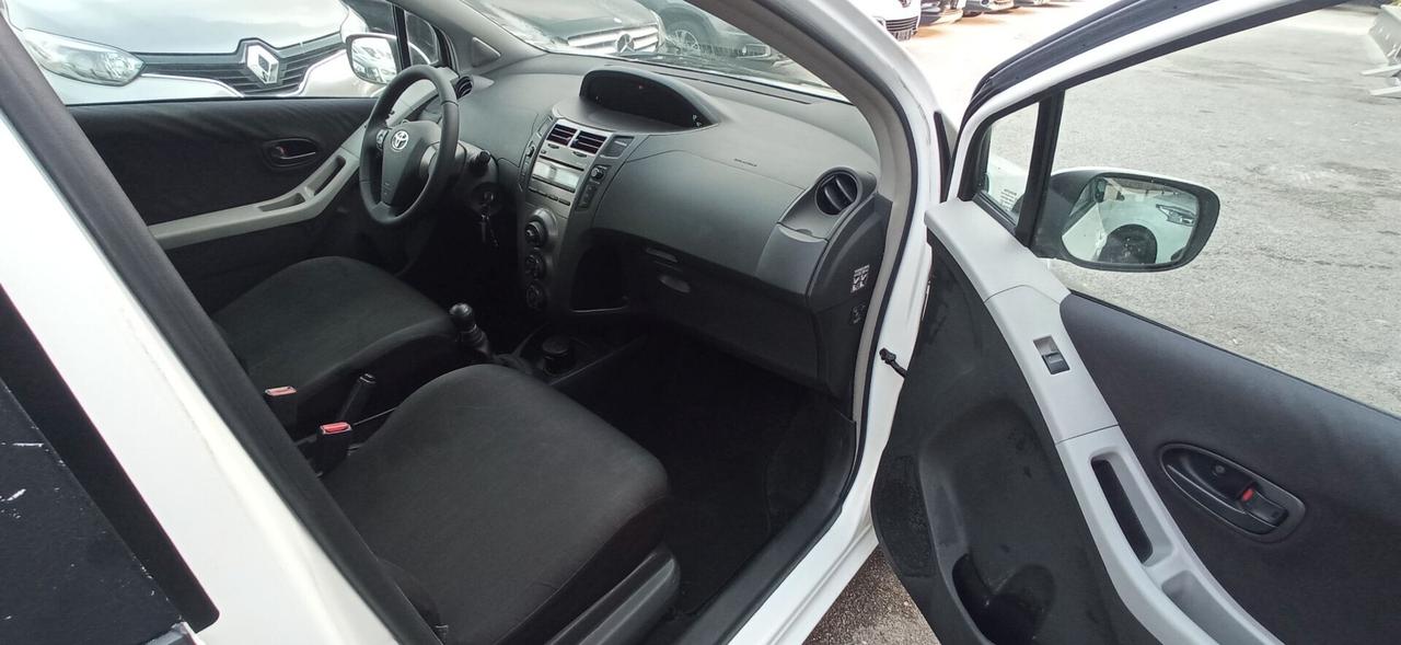 Toyota Yaris 1.0 - 1 PROPRIETARIO