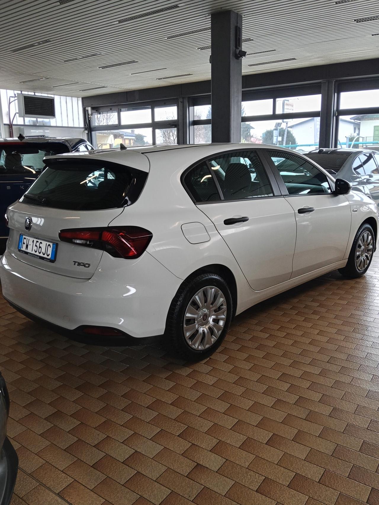 Fiat Tipo 1.3 Mjt S&S 5 porte Easy