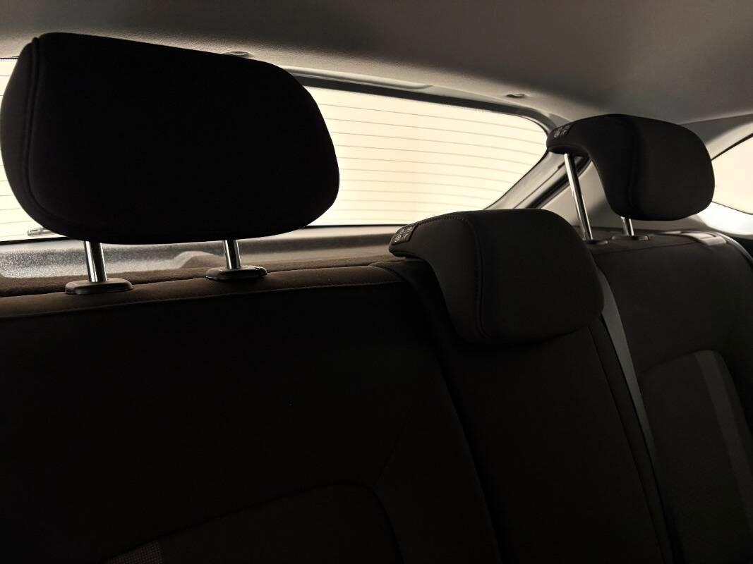 Hyundai i20 1.0 t-gdi Connectline 90cv dct