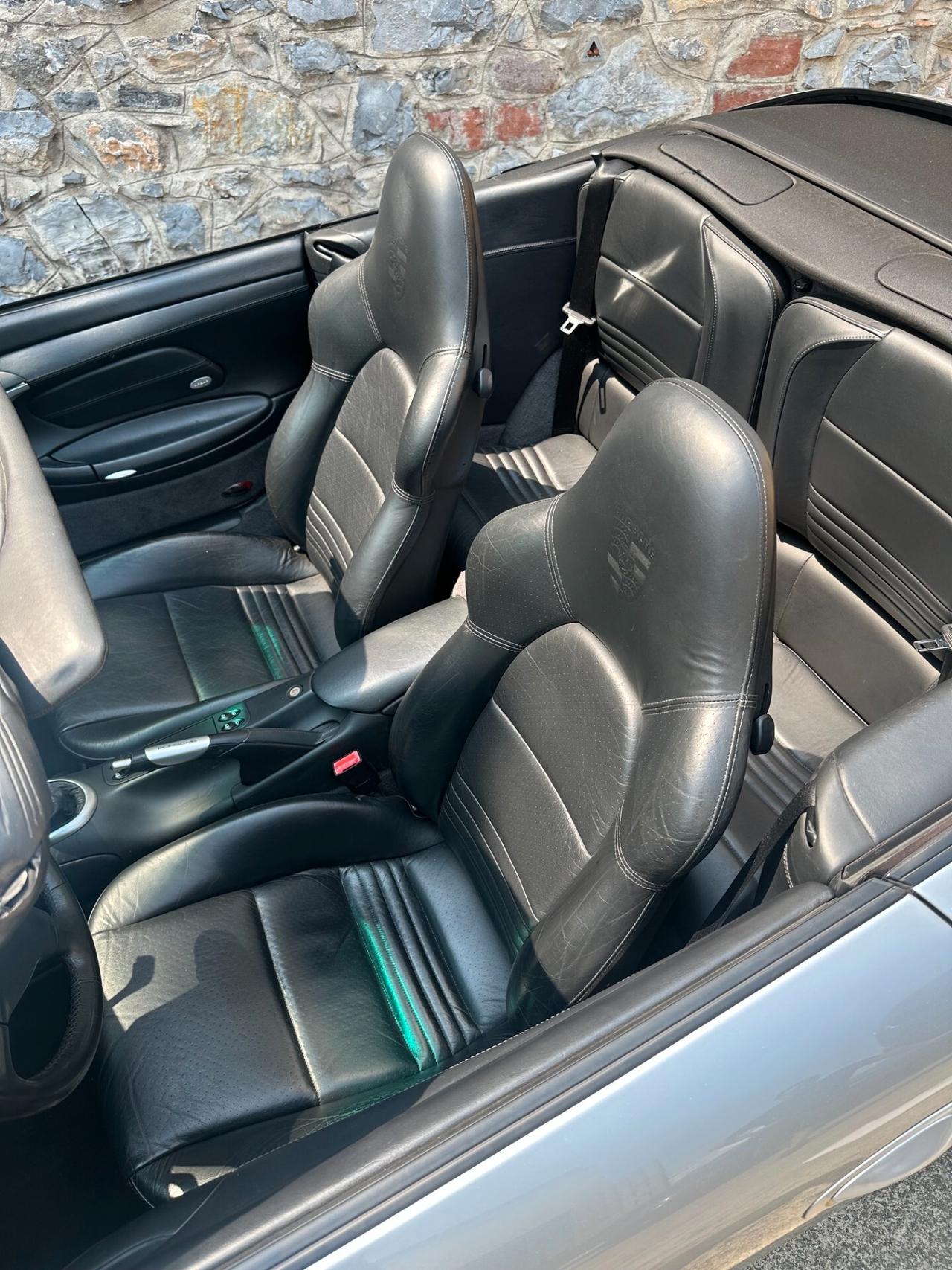 PORSCHE 996 911 Carrera 4 cabrio, iscritta ASI