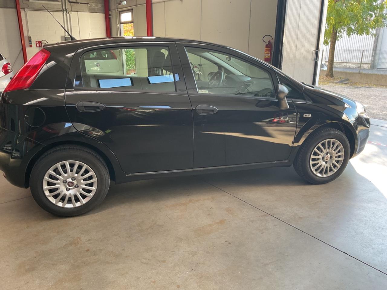 Fiat Punto 1.2 8V 5 porte Street