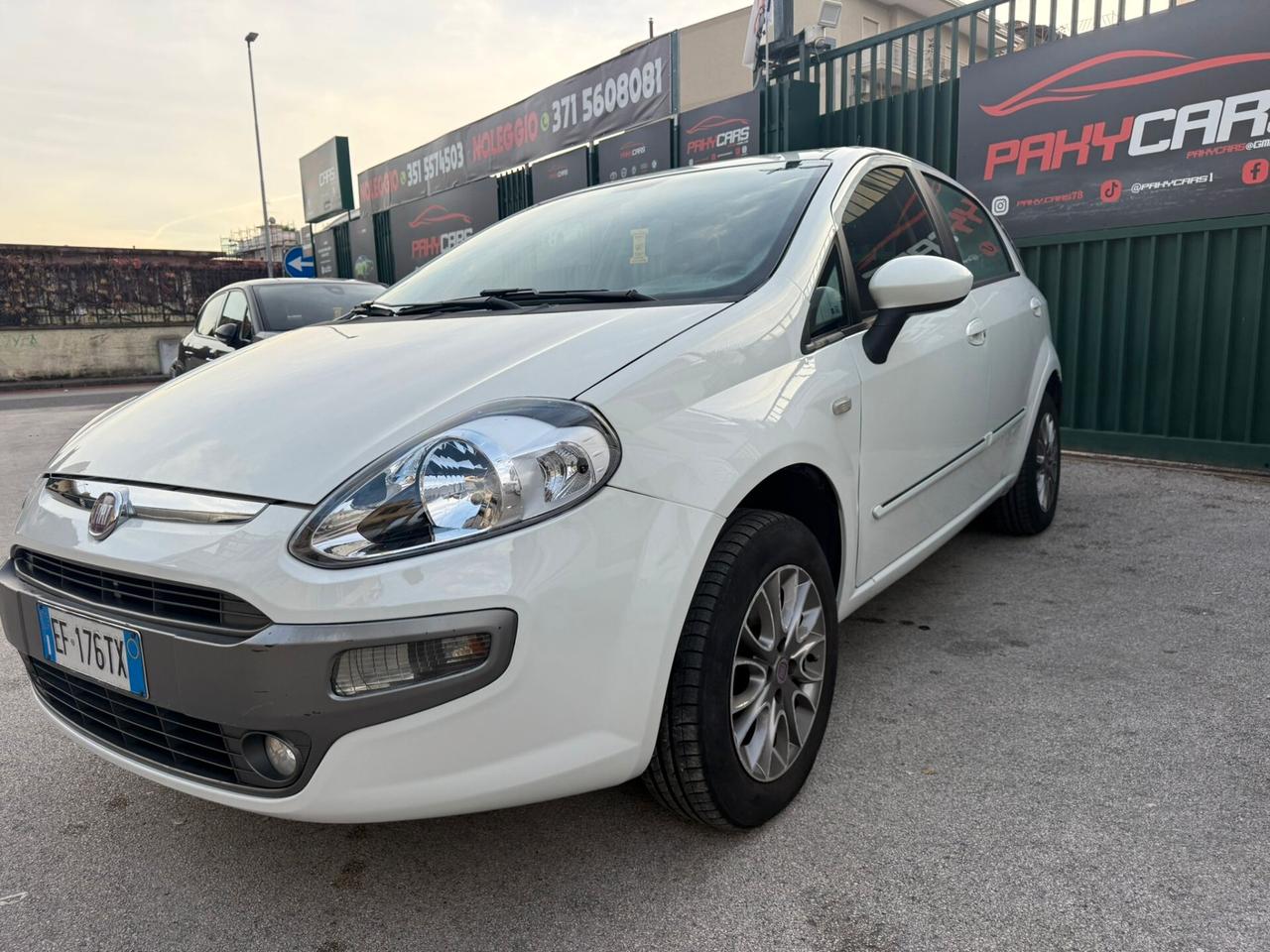 Fiat Punto Evo 1.4 5P EMOTION NATURAL POWER