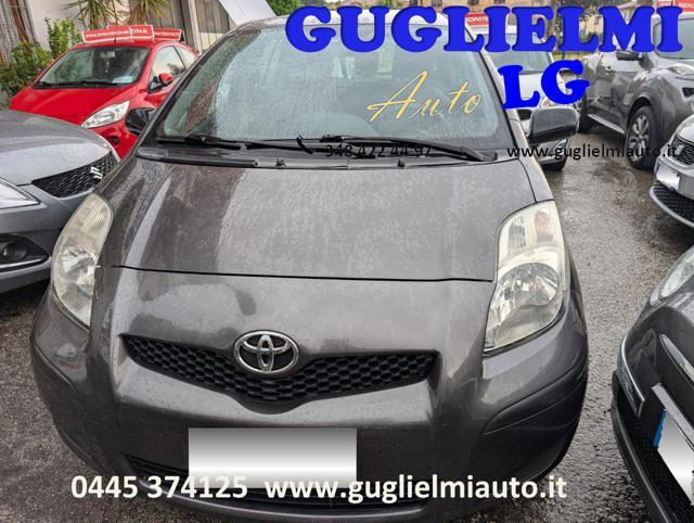 TOYOTA Yaris 1.3 5 porte Sol NEOPATENTATI