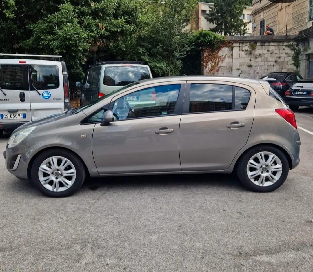 Opel Corsa 1.2 5P 85Cv - Garanzia 12 Mesi