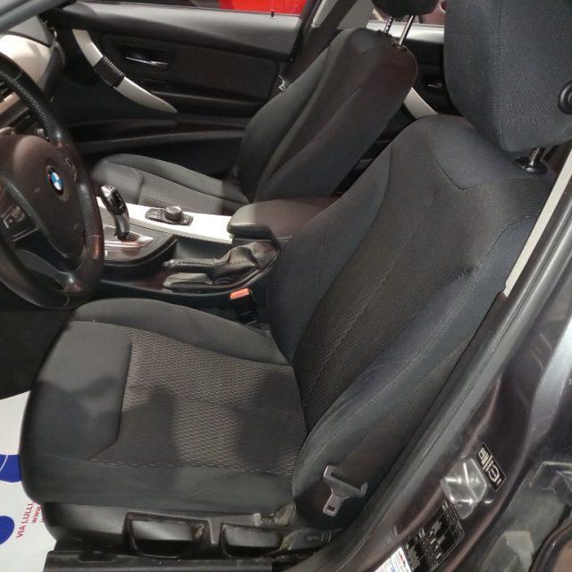 BMW 318 d Touring Business aut.