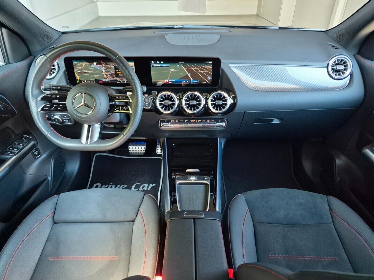 Mercedes-Benz GLA 200 D AMG ADV. PLUS 8G - DCT LED NAVI PREMIUM CARPLAY RETROCAM. VETRI PRIVACY SEDILI RISC. KEYLESS-GO
