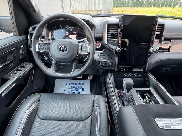 DODGE RAM 1500 RHO 3.0L CREW CAB 4x4