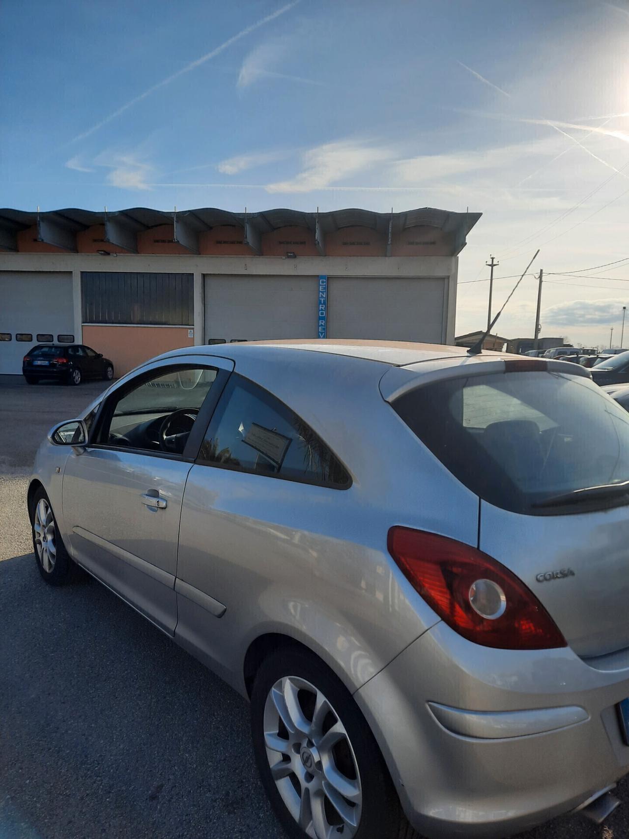 Opel Corsa 1.3 CDTI 90CV 3 porte OK NEOPATENTATI