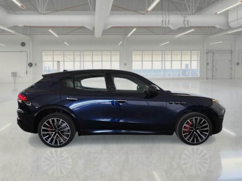 MASERATI GRECALE 2.0 330 CV MHEV MODENA Q4 AUTO SUV