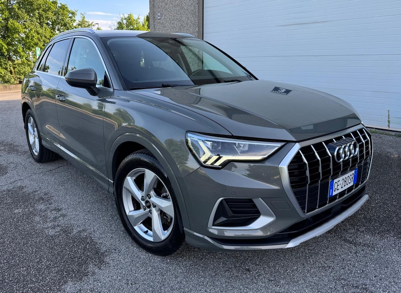 Audi Q3 35 TFSI S tronic Business Advanced