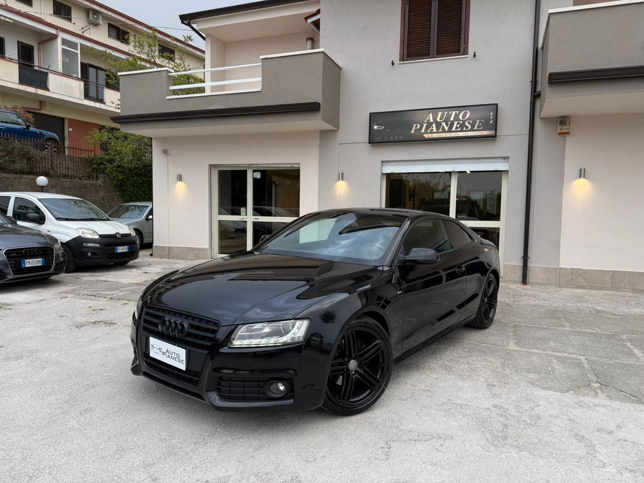 Audi A5 Coupè 2.0 Tdi 170Cv S-Line Total Black