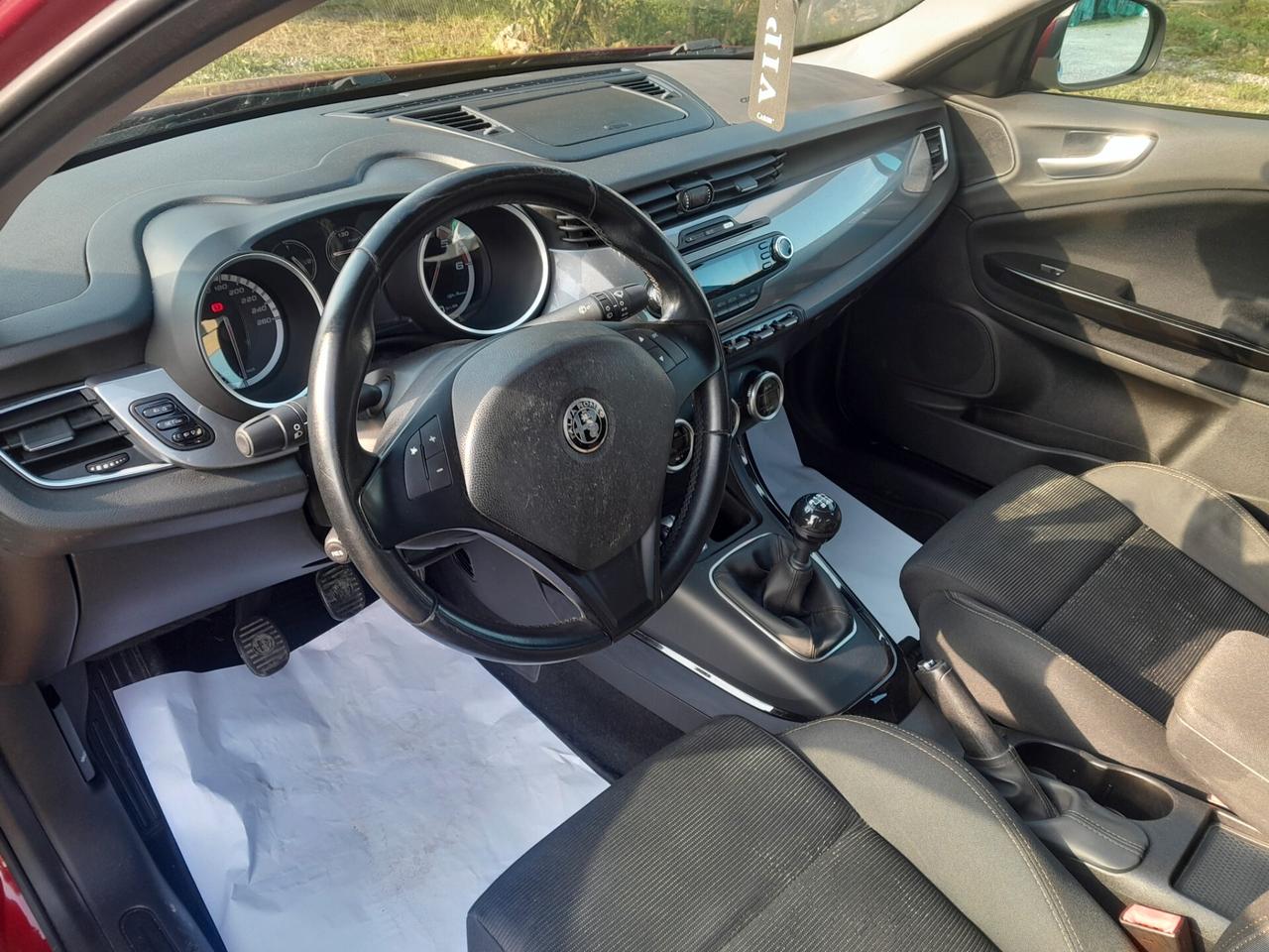 Alfa Romeo Giulietta 1.6 JTDm-2 105 CV Distinctive