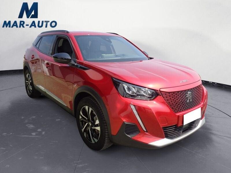 Peugeot 2008 motore elettrico 136 CV Allure Pack
