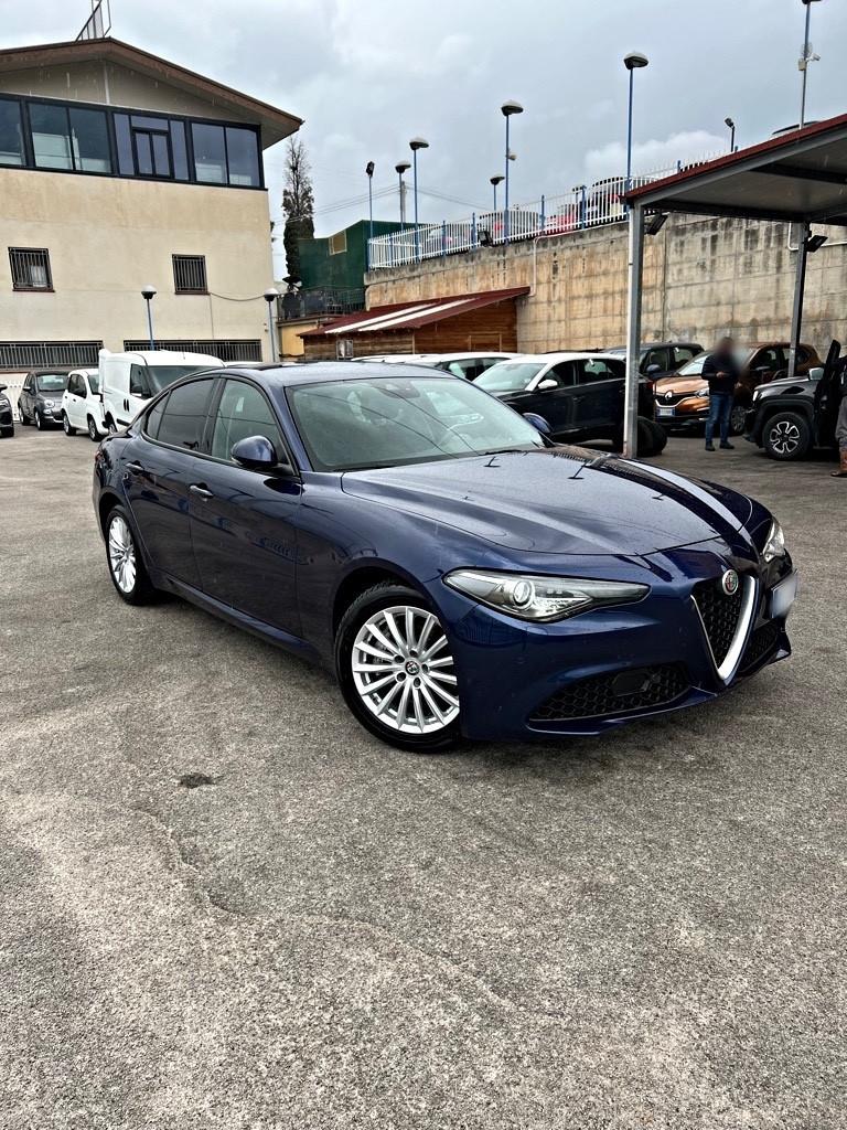 Alfa Romeo Giulia Q4 2.2 Turbodiesel 180 CV Super