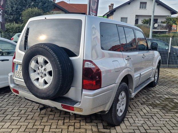 Mitsubishi Pajero 3.2 16V DI-D 5p. GLX