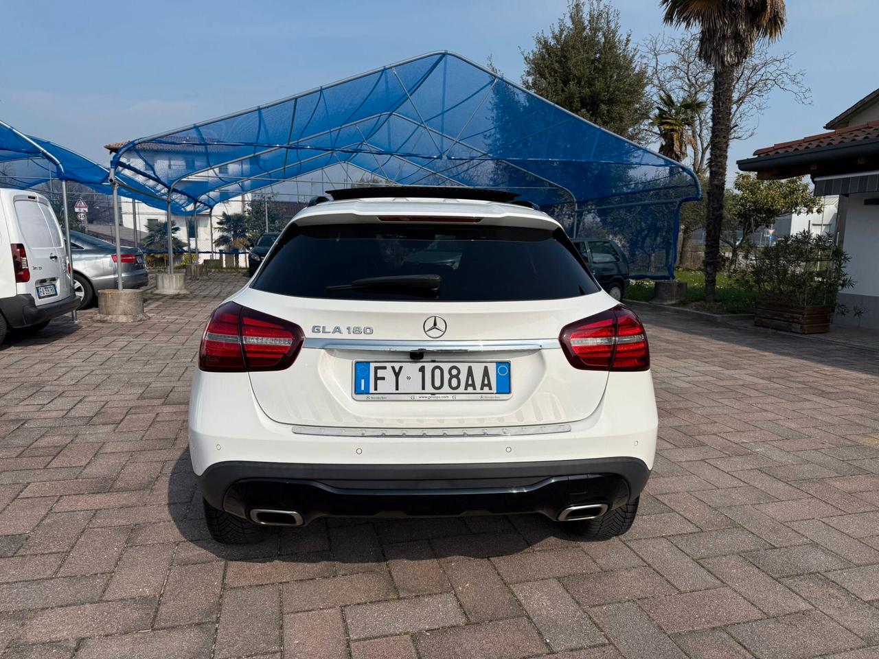Mercedes-benz GLA 180 - Benzina - 129.000km