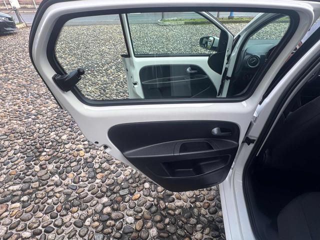 VOLKSWAGEN up! 1.0 75 CV 5p. move up!