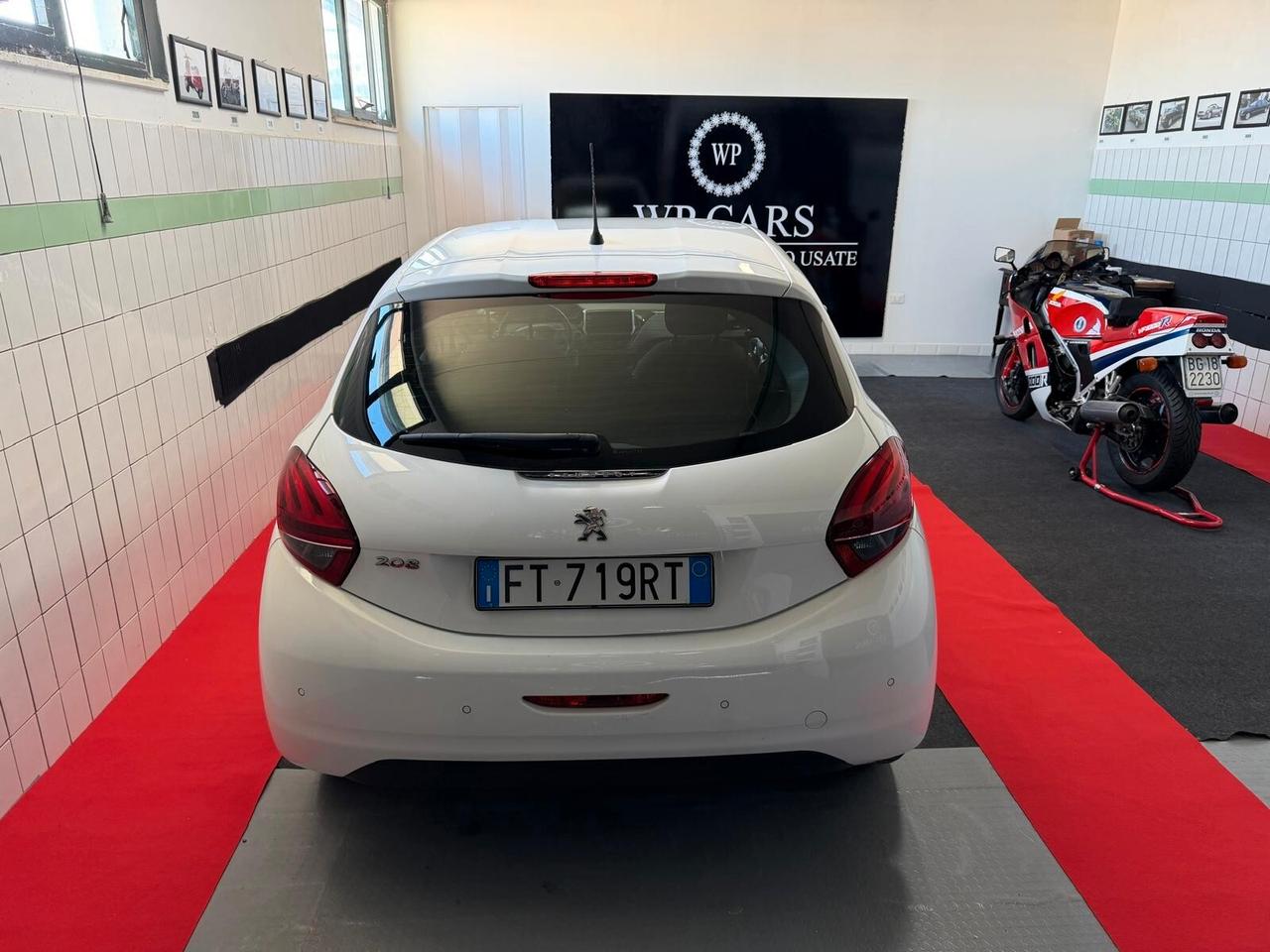 Peugeot 208 PureTech 82 Stop&Start 5 porte Signature