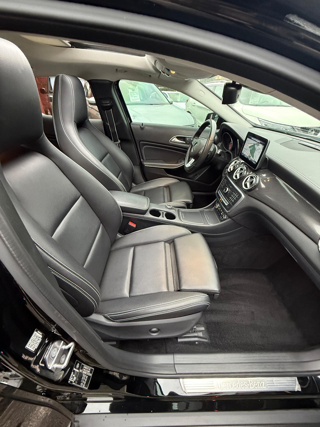 GLA 200 CDI( 40 MILA KM) -AMG EDITION -rate-unipro-permute