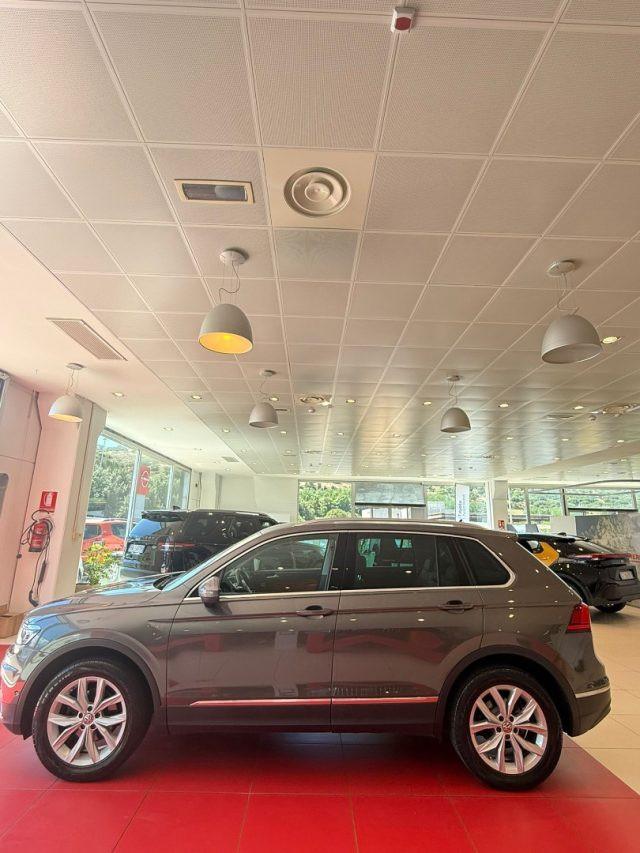 VOLKSWAGEN Tiguan 2.0 BiTDI SCR DSG 4MOTION Executive R-Line BMT