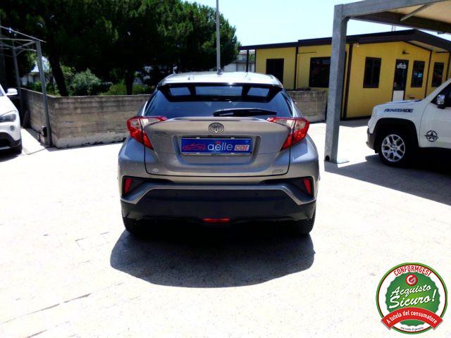 TOYOTA C-HR 1.2 Turbo CVT 4WD Style