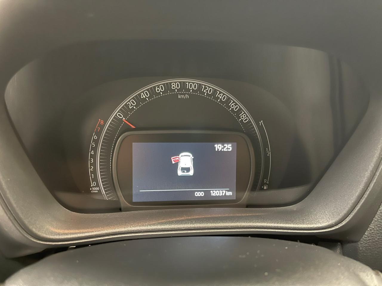 Toyota Aygo X 1.0 72 CV Active *12/2025
