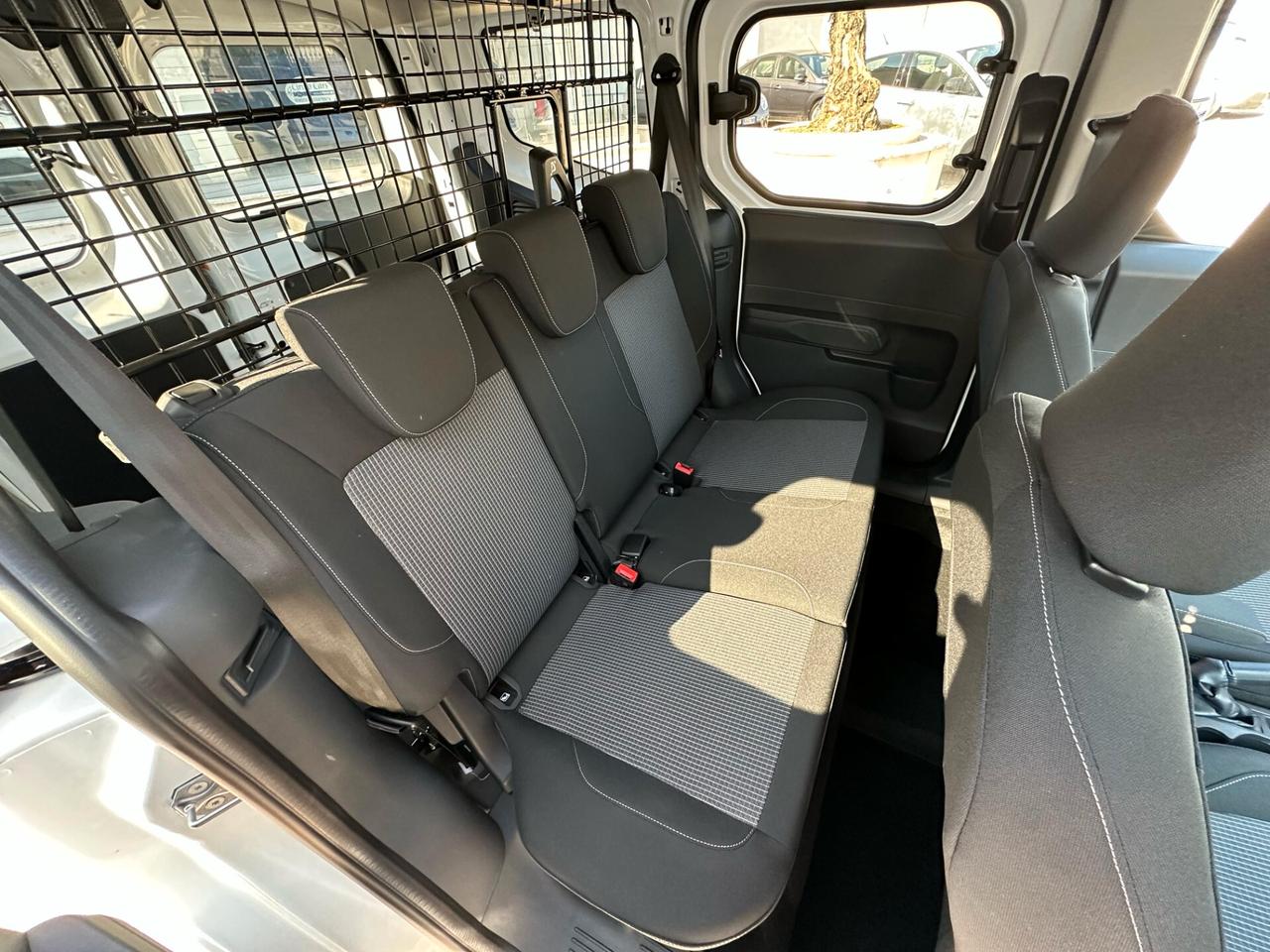 Ford Transit Courier N1 DC (AUTOCARRO)