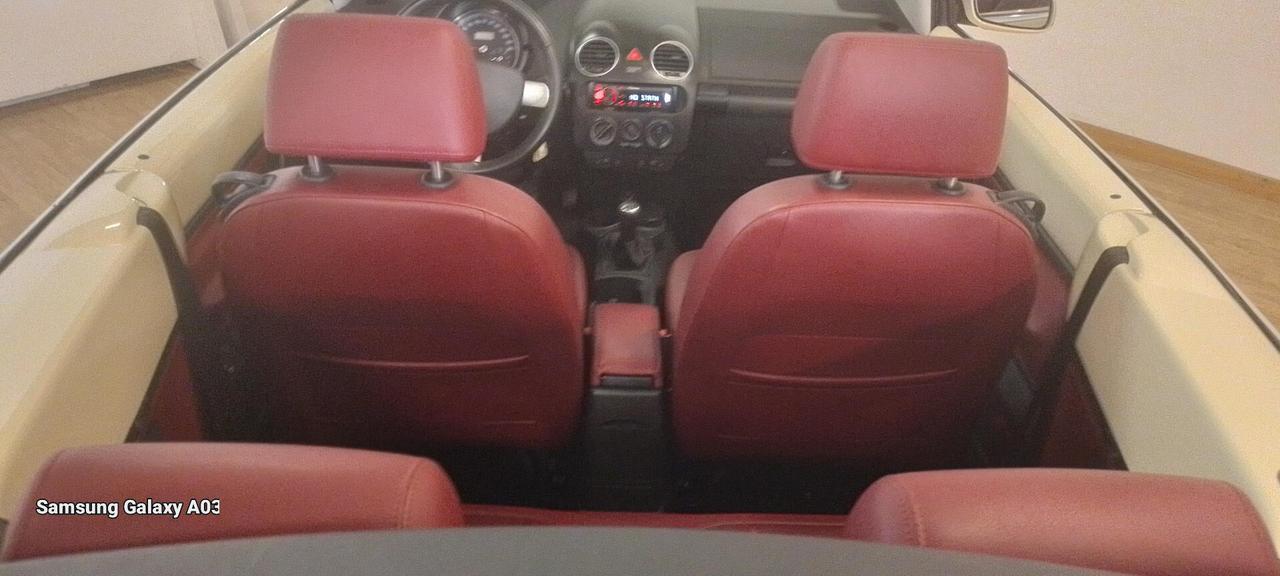 Volkswagen New Beetle 1.9 TDI 105CV Cabrio Lim. Red Edt.