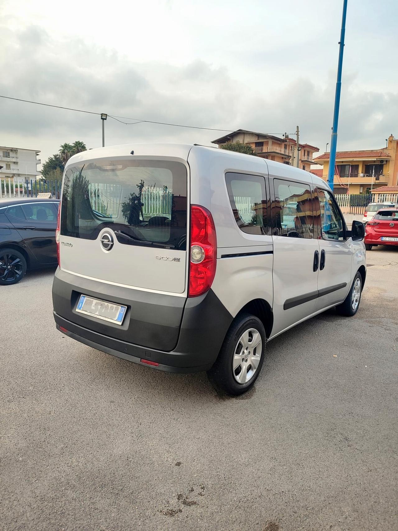 Opel Combo 1.3 CDTi 95CV PC-TN N1