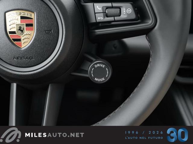 PORSCHE Macan Ev 4 PANO ACC Gancio Keyless PASM Bose