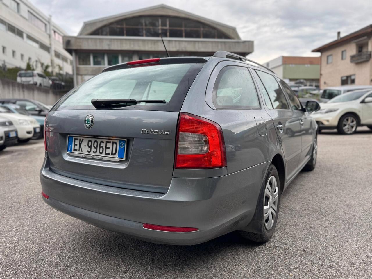 Skoda Octavia 1.6 TDI CR F.AP. Wagon Ambition