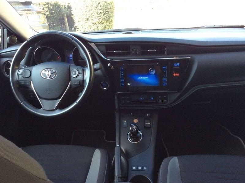 Toyota Auris Touring Sports 1.8 Hybrid Active