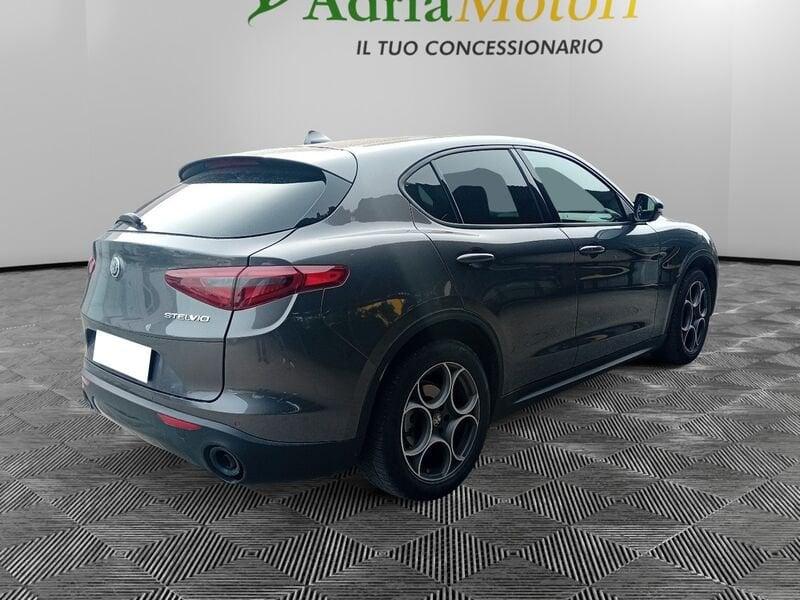 Alfa Romeo Stelvio 2.2 TD 190 CV Sprint AT8 Q4